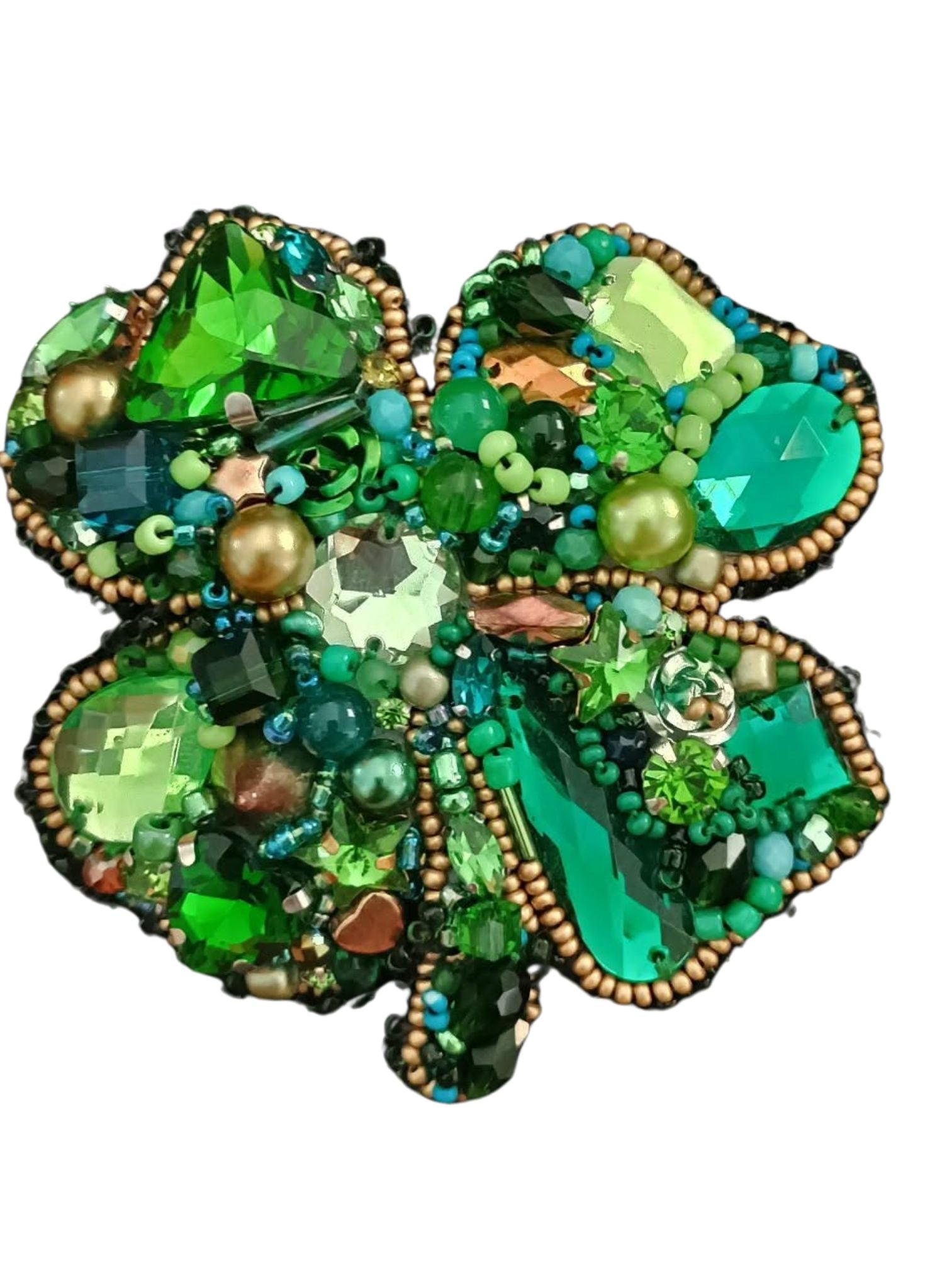 Broche perlée TREFLE