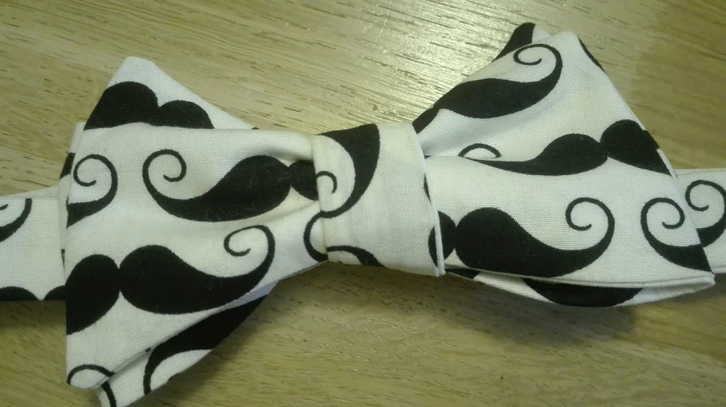 Atelier "Je couds un Noeud Pap pour mon Mec"