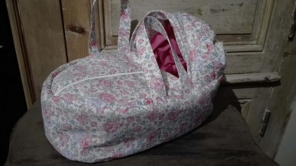 Atelier Couture : Couffin de Poupée
