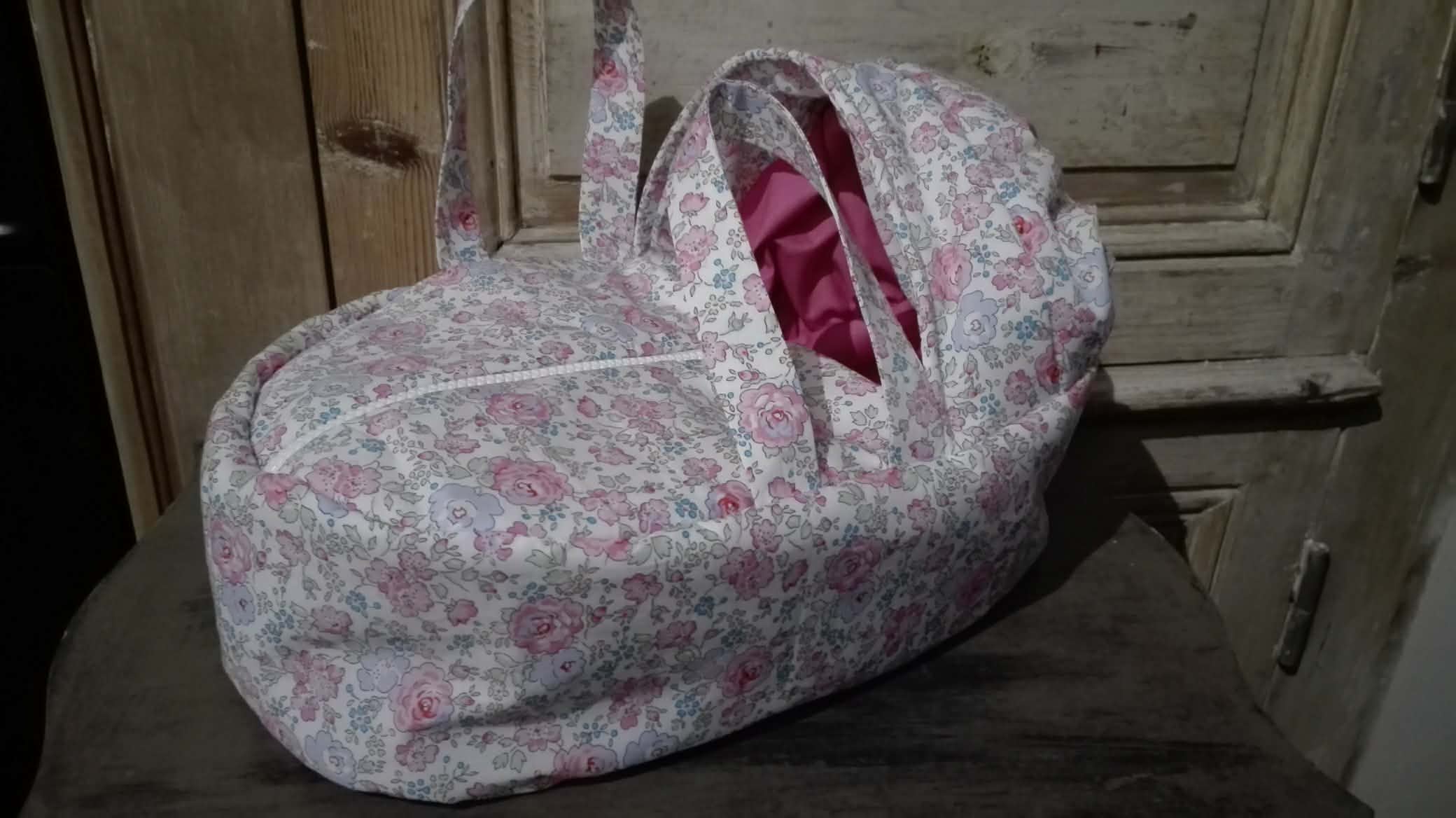 Atelier Couture : Couffin de Poupée